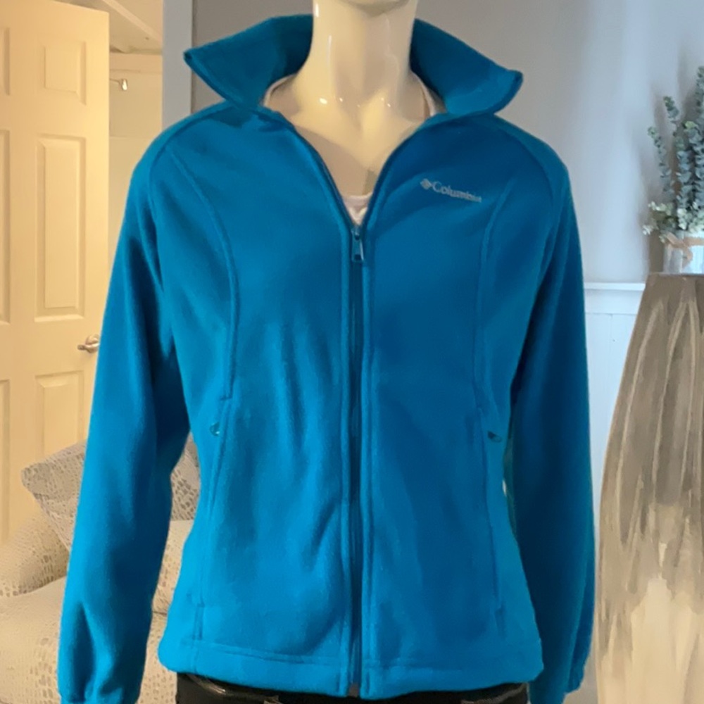 Columbia small zip up sweater